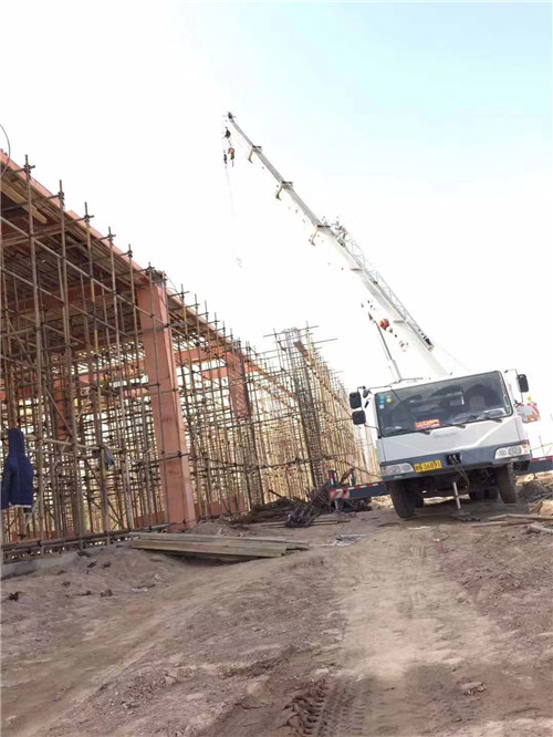 辉南县25 吨、50 吨吊车怎么选？多大重量 / 半径适合对应车型？